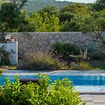Daly Villa Primosten